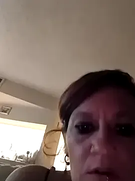 renegade_vyxxen from StripChat is Freechat