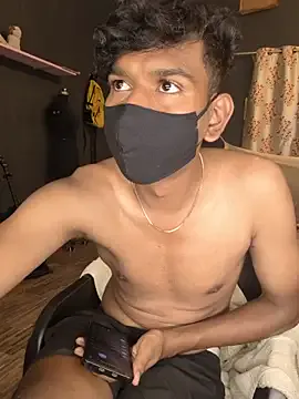 richardjames95 from StripChat is Freechat