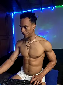 RickKrong_ from StripChat