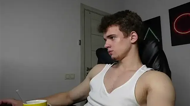 Girls: try live performances with matured performers, from dancing to quirks, in a variety of beautiful sex cams.