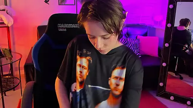 RikkiSanchez from StripChat