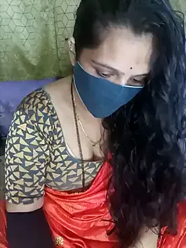 Rising_Smiler from StripChat