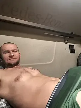 RoadDaddyXL from StripChat is Freechat