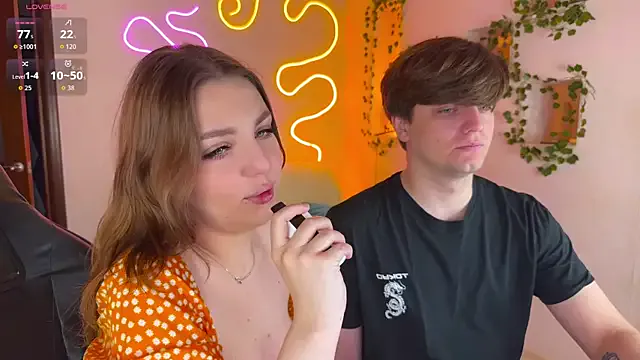 Girls: try live performances with matured performers, from dancing to quirks, in a variety of beautiful sex cams.