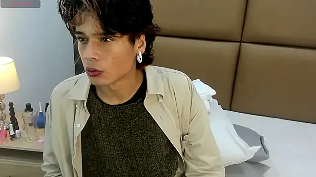 RonaldThompson_ from StripChat is Freechat