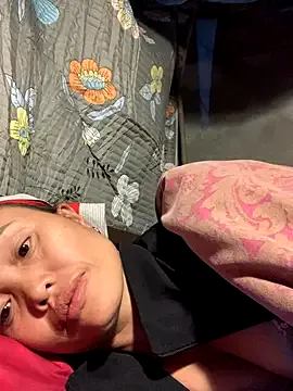 rosa-1200 from StripChat is Freechat