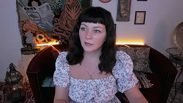 RosaliReed from StripChat is Freechat