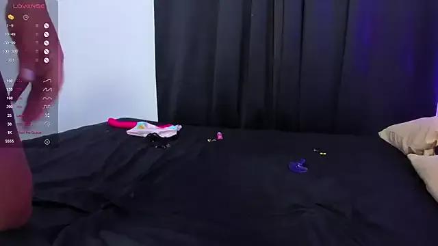Girls: try live performances with matured performers, from dancing to quirks, in a variety of beautiful sex cams.