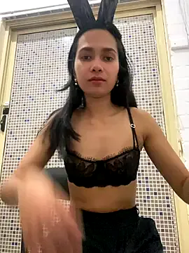 RoseMorena from StripChat is Freechat