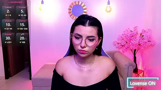 Rossie_Channel from StripChat