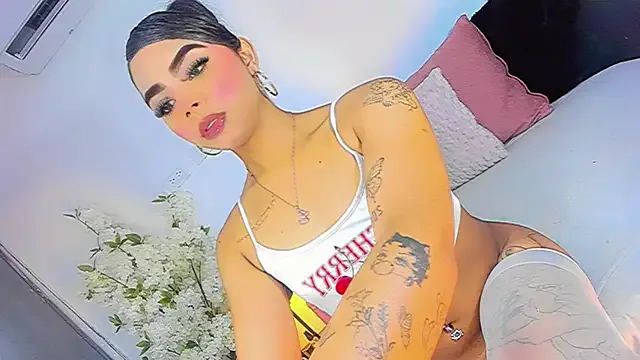 Rous_dolll from StripChat is Freechat