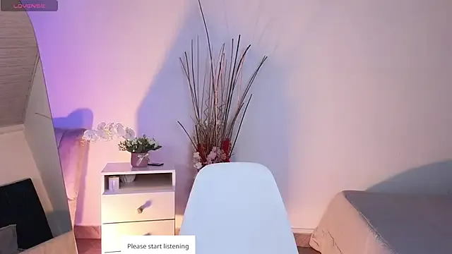 RubieBlaze from StripChat is Freechat