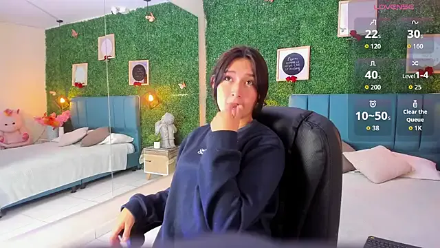 Girls: try live performances with matured performers, from dancing to quirks, in a variety of beautiful sex cams.