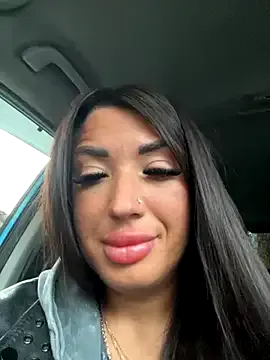 RuslanaXX from StripChat is Freechat