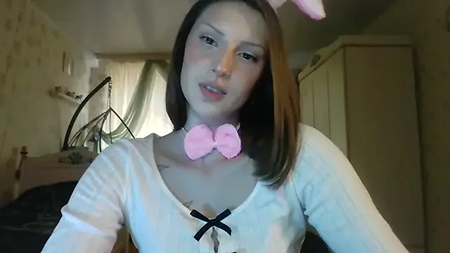 RuxaShade from StripChat is Freechat