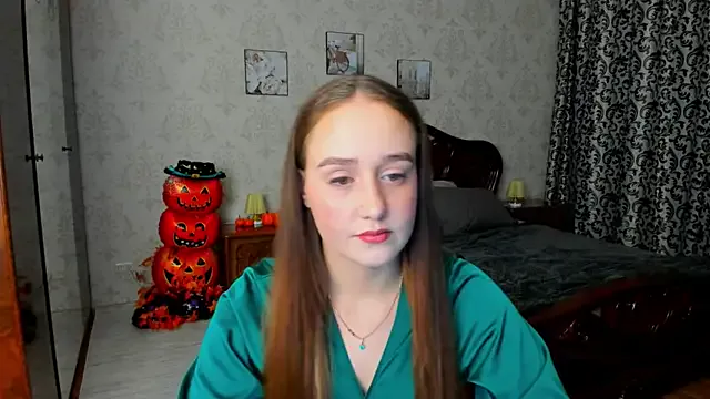 SabrinaCandi from StripChat is Freechat