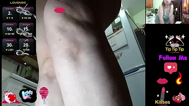 Sakura_Green from StripChat