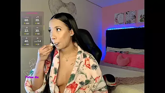 Girls: try live performances with matured performers, from dancing to quirks, in a variety of beautiful sex cams.