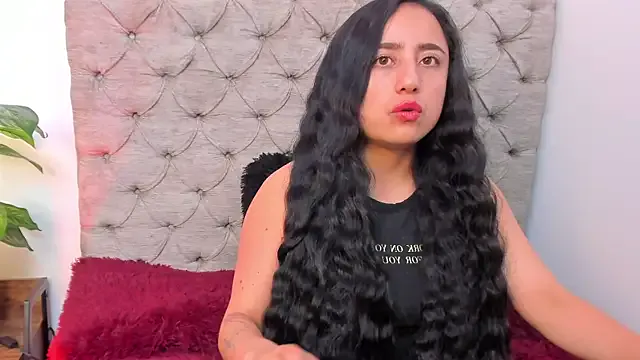 Samanta_Fischer from StripChat is Freechat