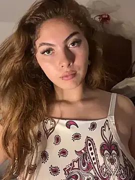 Samantha_2190 from StripChat is Freechat