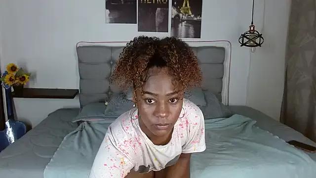 samara_roxx from StripChat is Freechat