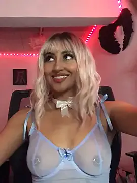 Samara_SaenzV from StripChat is Freechat