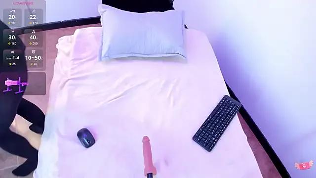 Samaraa_Smith from StripChat is Freechat
