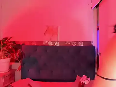 SamaradelaRoux from StripChat is Freechat