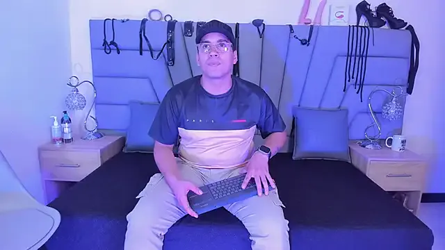 Samy_carson_ from StripChat