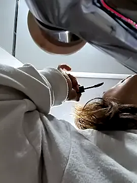 SamyJones9 from StripChat