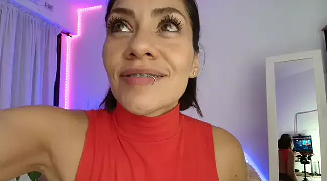 SamyJones9 from StripChat