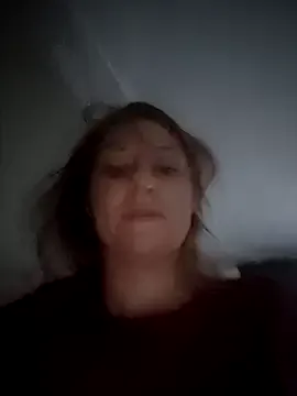 SandyCassie from StripChat is Freechat