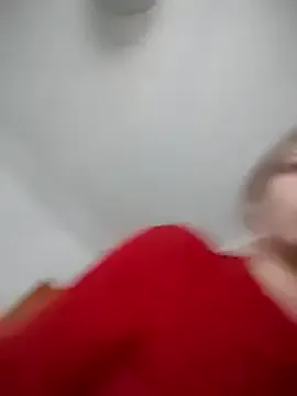 SandyCassie from StripChat is Freechat