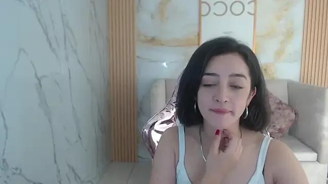 sara_lopez_s from StripChat is Freechat