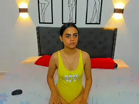 Sara_valentina2 from StripChat