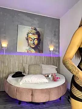 Saracooper__ from StripChat