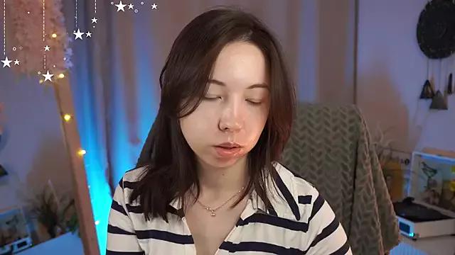 Sarah_Son from StripChat