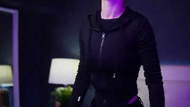 SaraiAngel from StripChat is Freechat