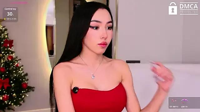 Saranmia from StripChat