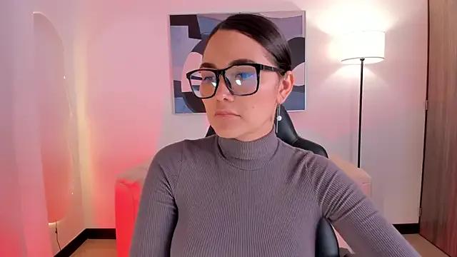 SaraParker_ from StripChat is Freechat