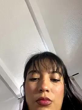 SaraVergara from StripChat is Freechat