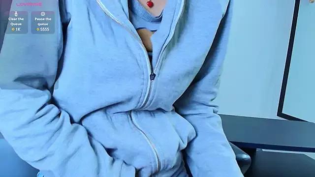 Girls: try live performances with matured performers, from dancing to quirks, in a variety of beautiful sex cams.
