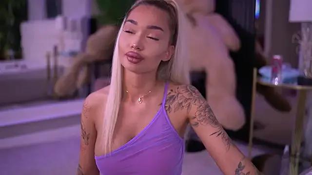 Girls: try live performances with matured performers, from dancing to quirks, in a variety of beautiful sex cams.