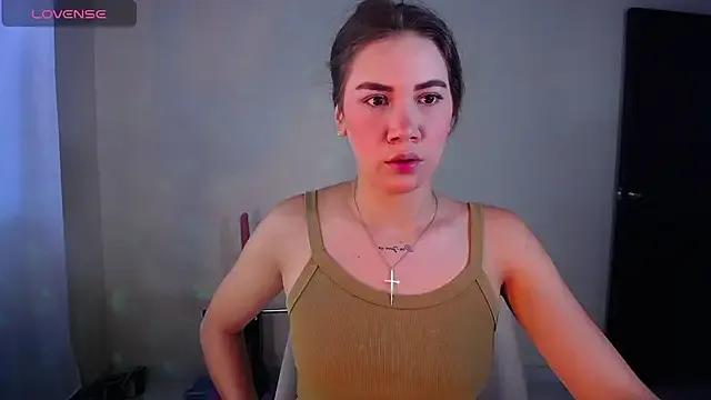 sashaHarding11 from StripChat