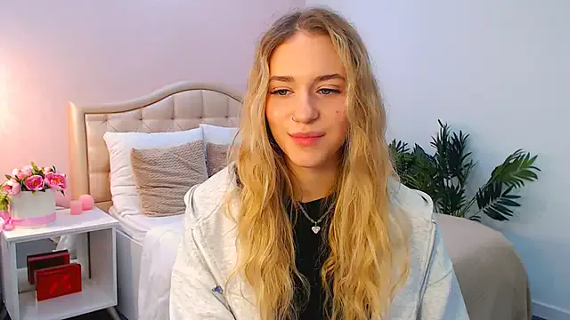 Girls: try live performances with matured performers, from dancing to quirks, in a variety of beautiful sex cams.