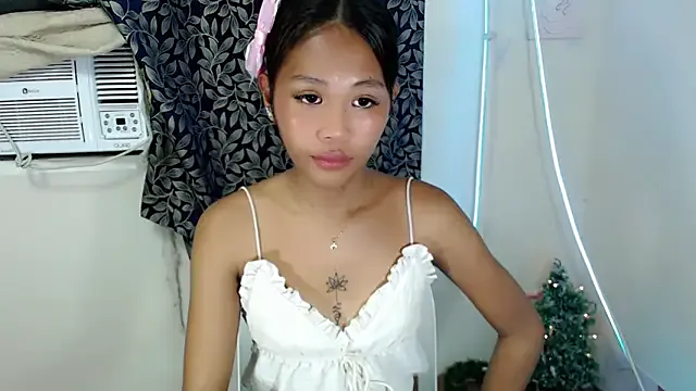 scarlet_enchantress from StripChat is Freechat