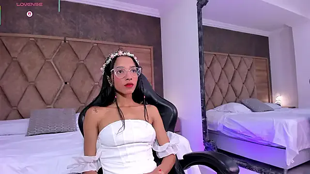 ScarletEvanss_ from StripChat is Freechat