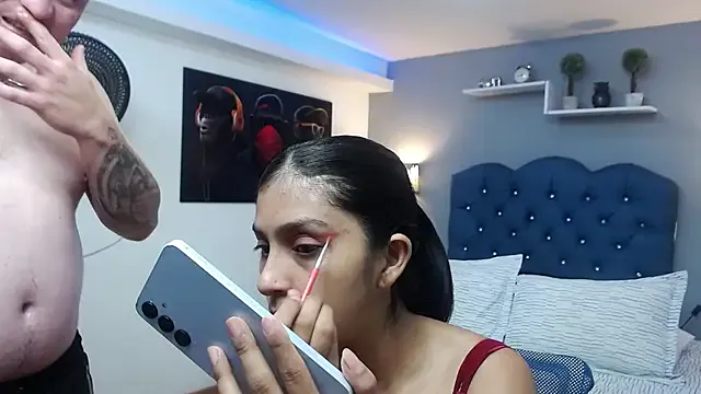 Girls: try live performances with matured performers, from dancing to quirks, in a variety of beautiful sex cams.