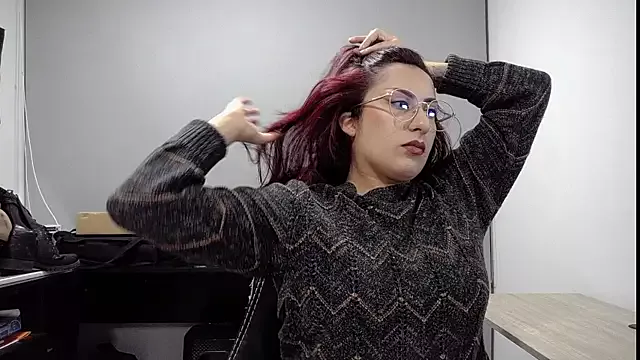 Girls: try live performances with matured performers, from dancing to quirks, in a variety of beautiful sex cams.