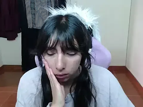 ScarlettShirahoshi from StripChat is Freechat